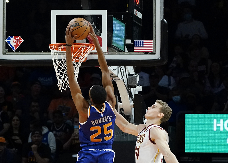  布克末节爆发太阳逆转击败快船队